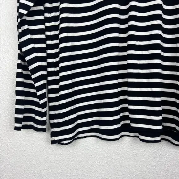 Chico’s Black White Stripe Mock Neck Long Sleeve Stretch Top Size 2 NWT - Picture 3 of 8